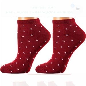 Cute red patterned cotton socks